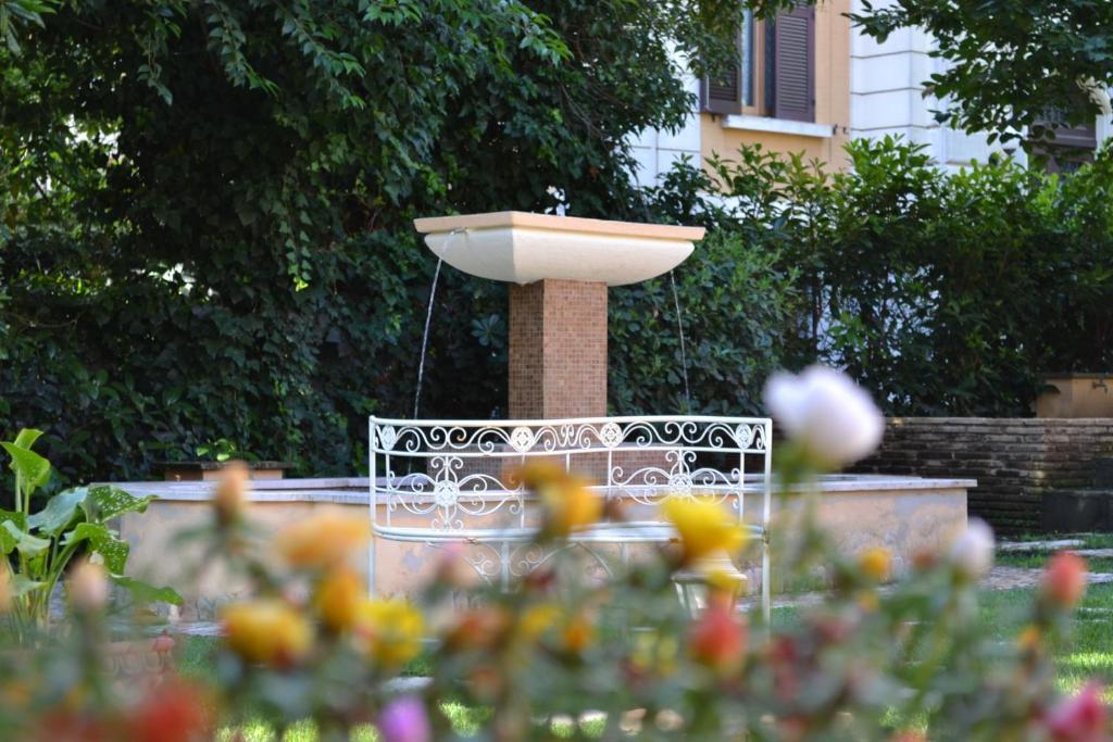 Eats And Sheets Vaticano